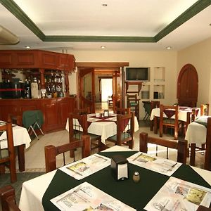 Hotel Cantera Real